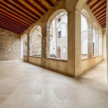 Can Cintet 1 Apartamento En La Plaza De Besalú Buitenkant foto