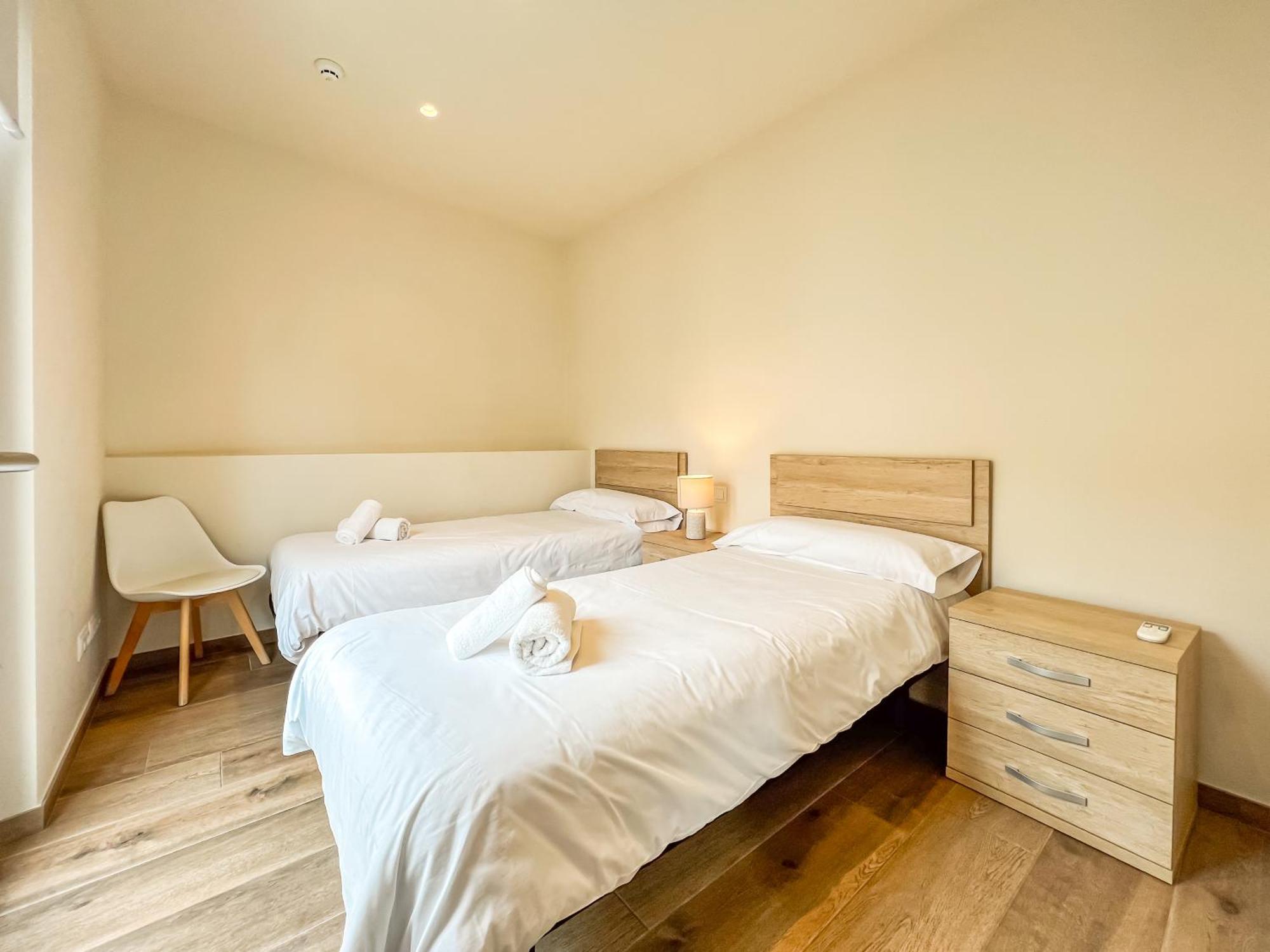 Can Cintet 1 Apartamento En La Plaza De Besalú Buitenkant foto