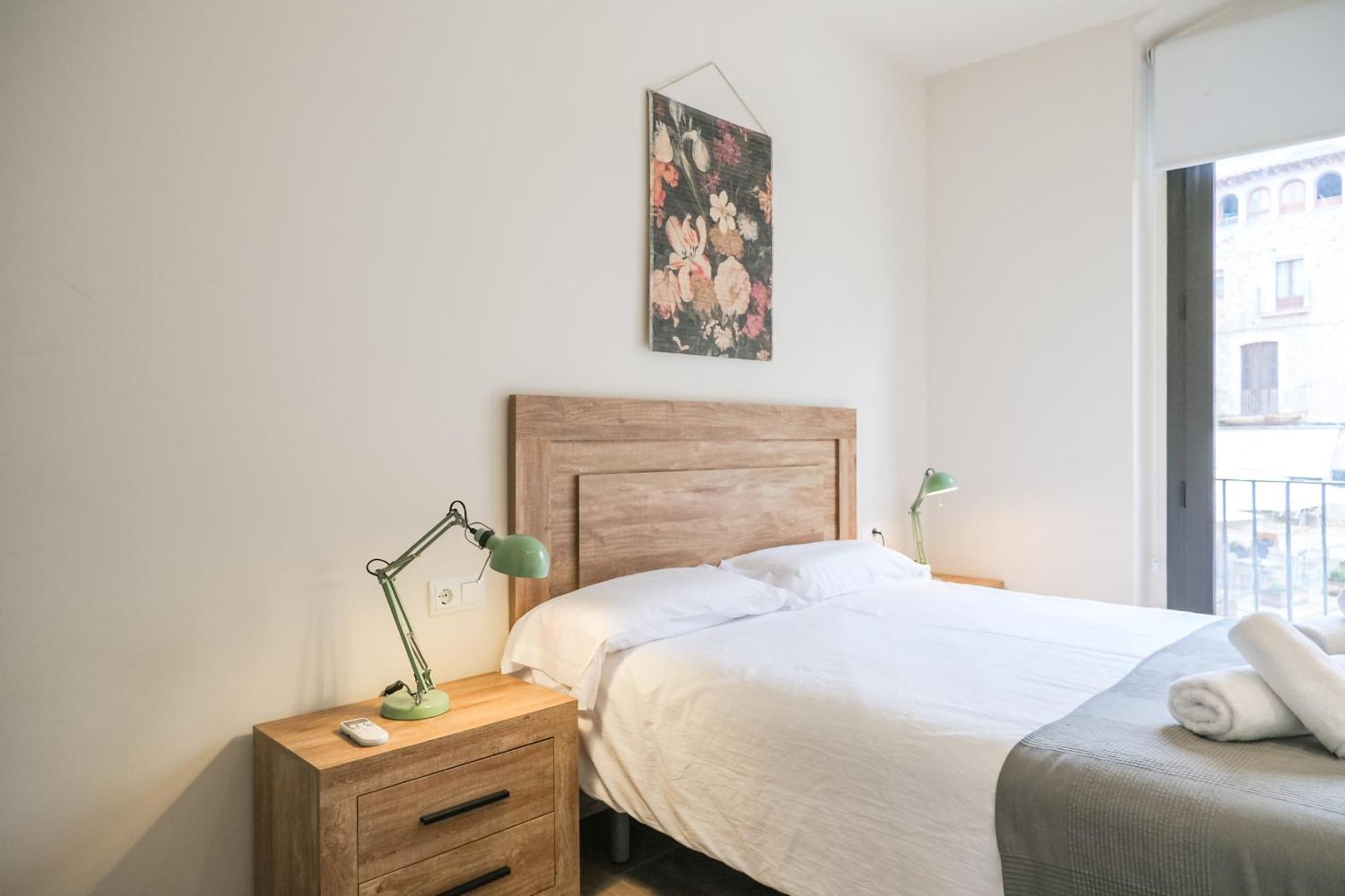 Can Cintet 1 Apartamento En La Plaza De Besalú Buitenkant foto